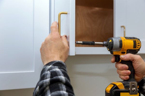Cabinet Repair in Schertz