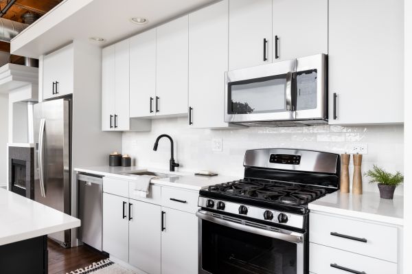 Cabinet Restyling in Schertz