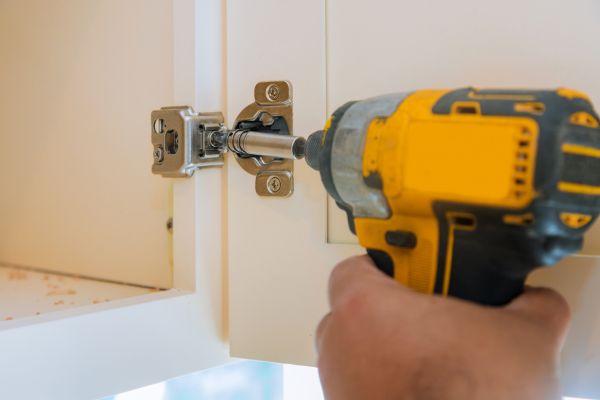 Cupboard Door Hinge Repair in Schertz